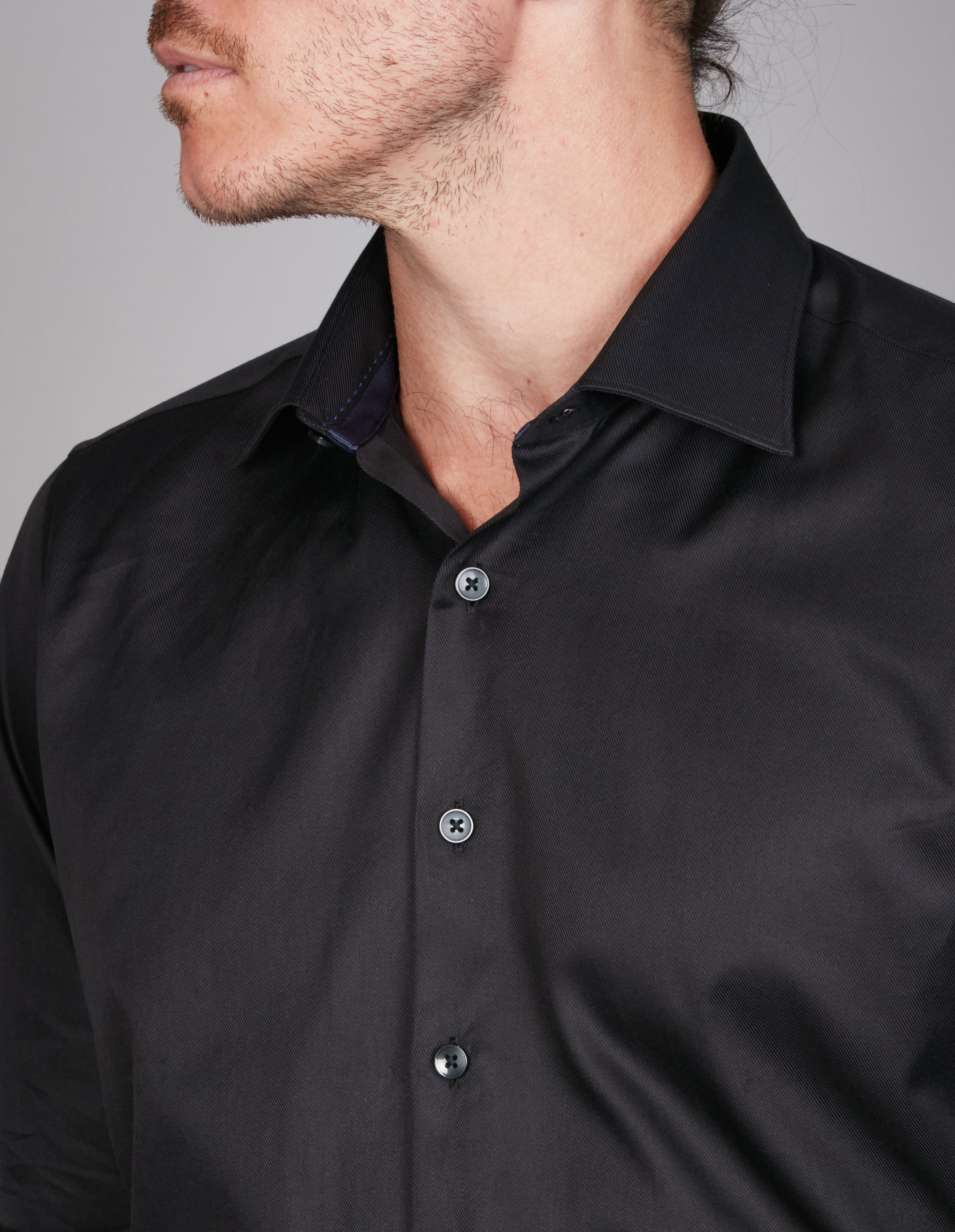BLACK/BLUE TWILL CLASSIC FIT SHIRT