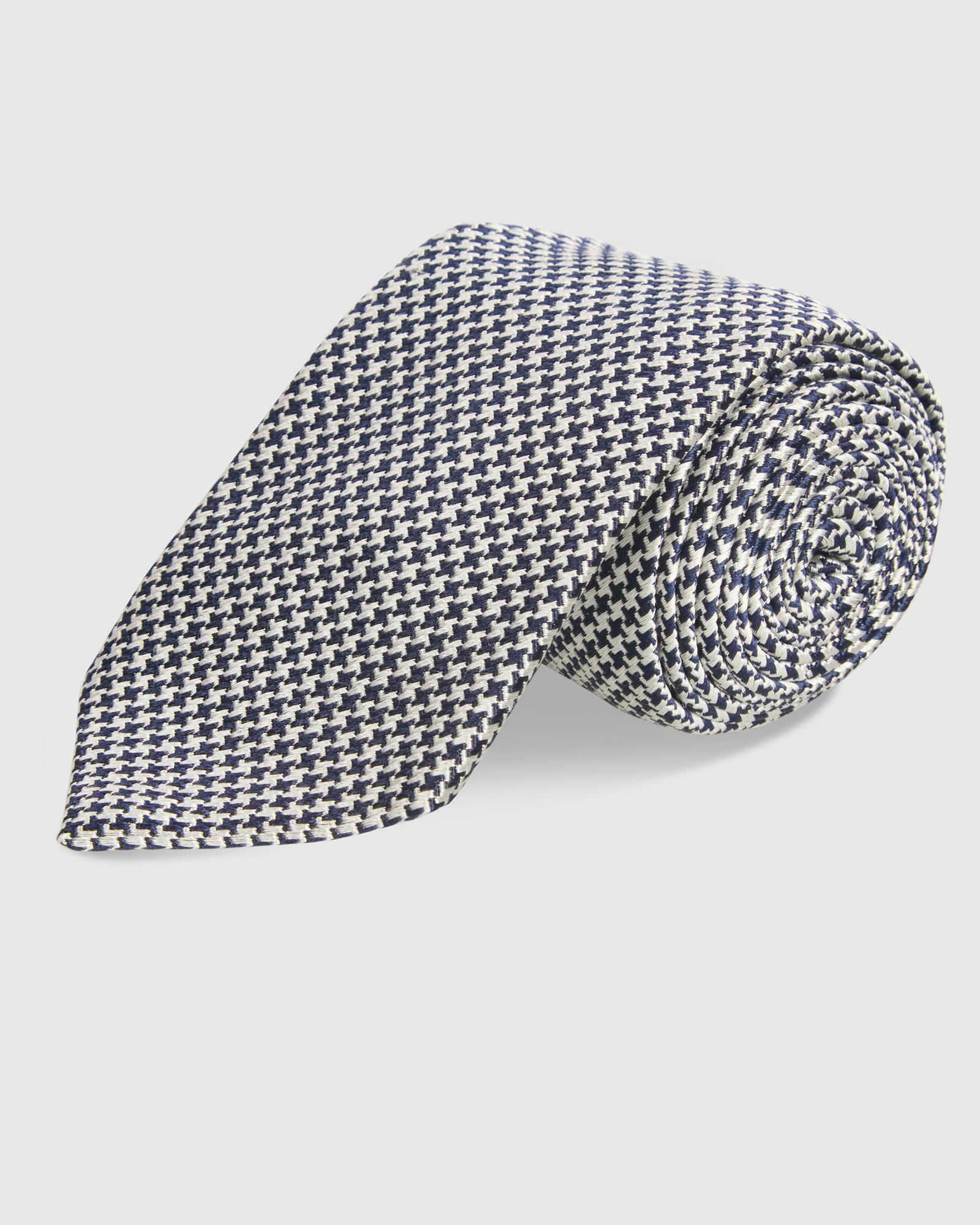 ABELARD ITALIAN SILK TIE - NAVY