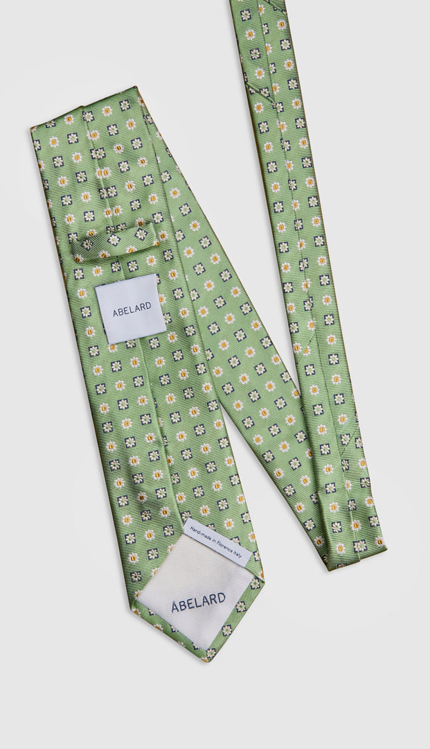 Italian Silk Tie Fresh Medallion Jacquard