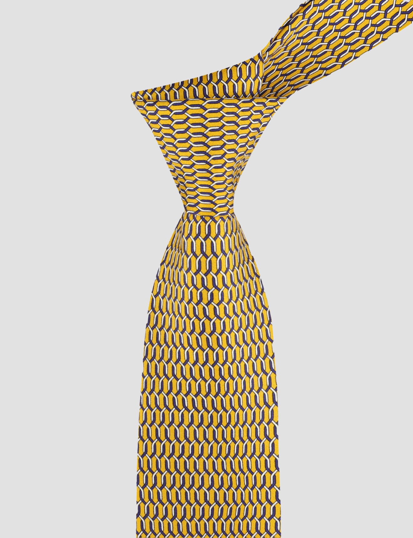 Formal Link Print Tie