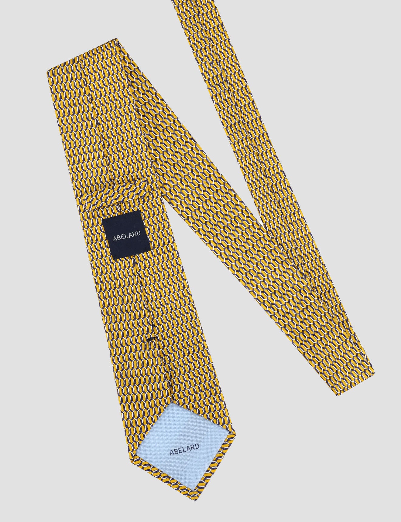 Formal Link Print Tie