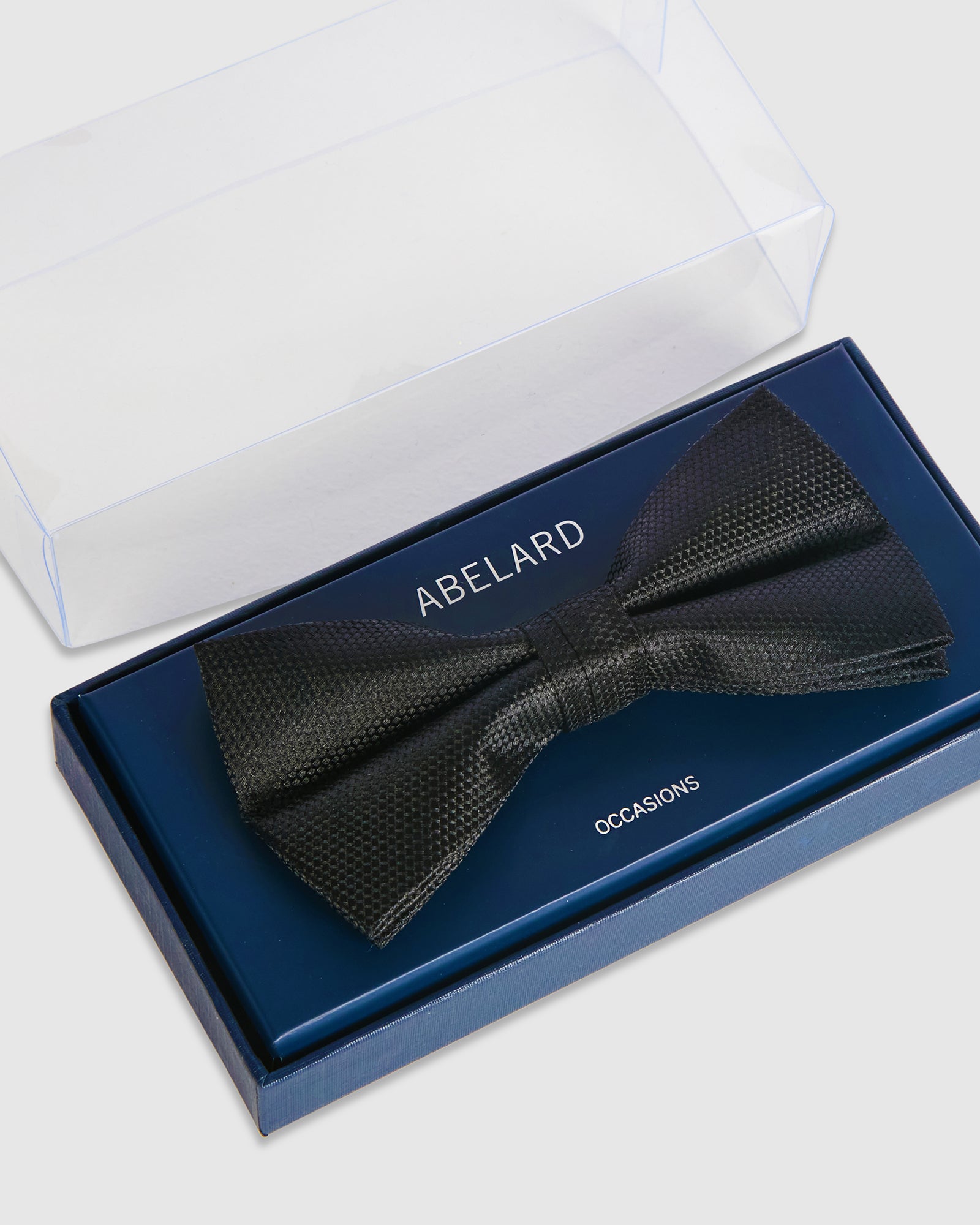 TEXTURED SILK BOW TIE - BLACK