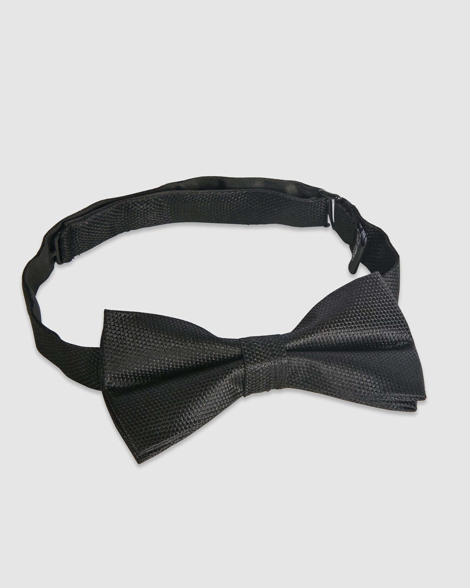 TEXTURED SILK BOW TIE - BLACK