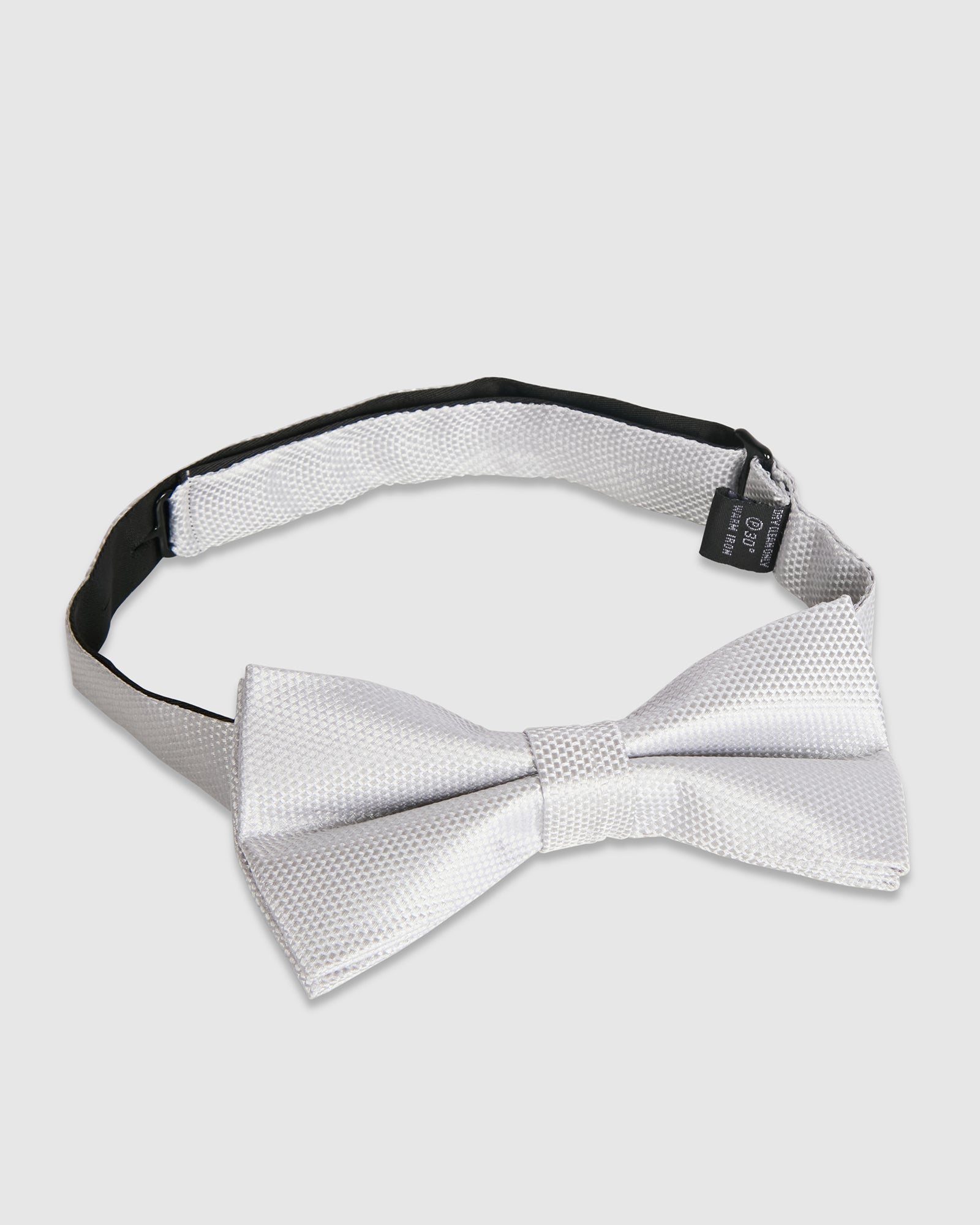 TEXTURED SILK BOW TIE - SILVER