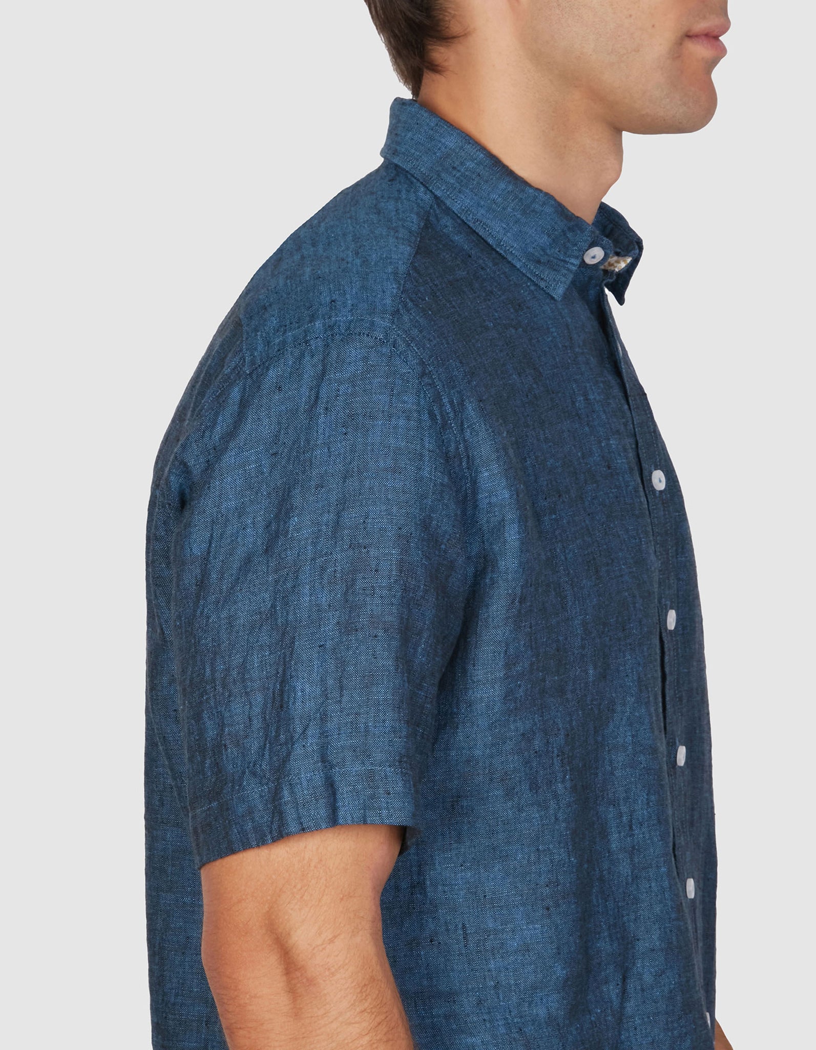 PURE LINEN SHIRT CLASSIC FIT SHORT SLEEVE