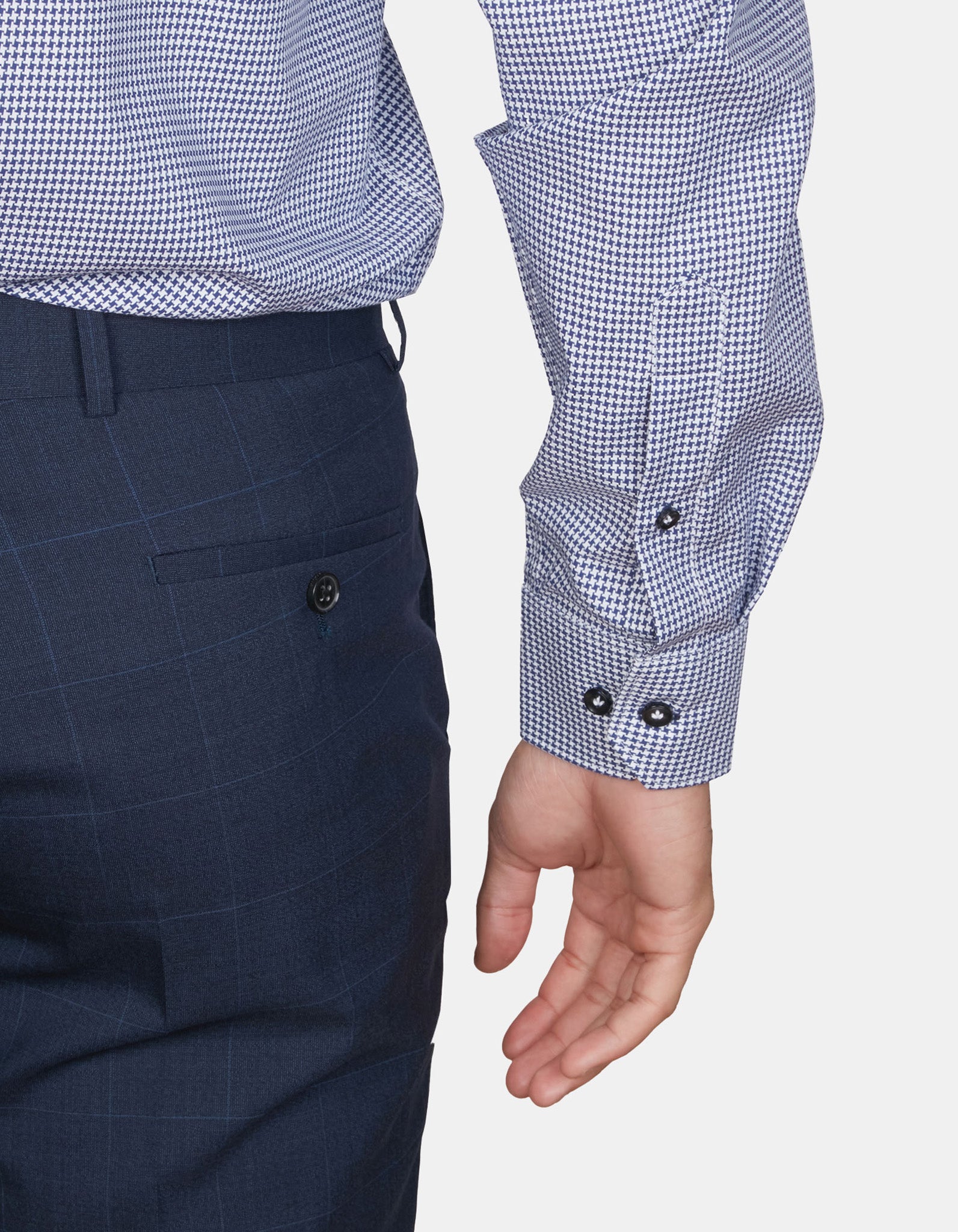 SABRE TOOTH SHIRT CLASSIC FIT